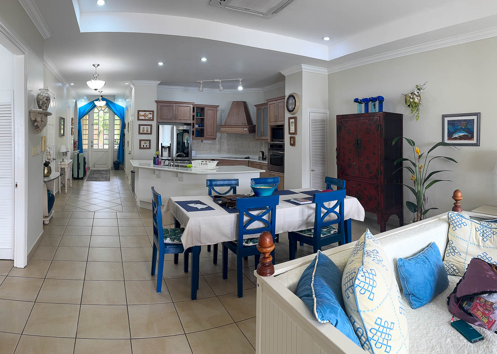Queen Angel Suite at Black Rock Dreams self-catering vacation apartments